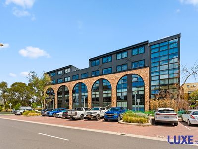 404 / 1 The Causeway, Kingston