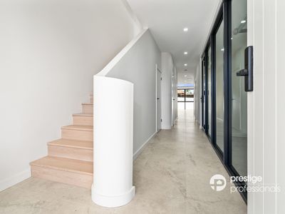 6C Lucas Avenue, Moorebank