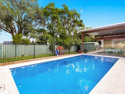 27 Wootton Crescent, Springwood