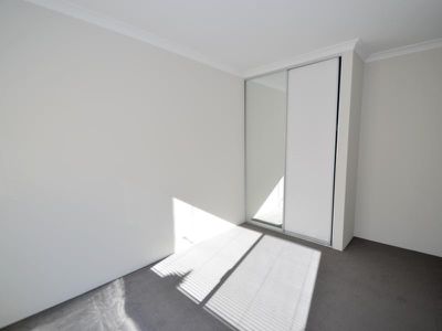 2 / 203 William Street, Beckenham