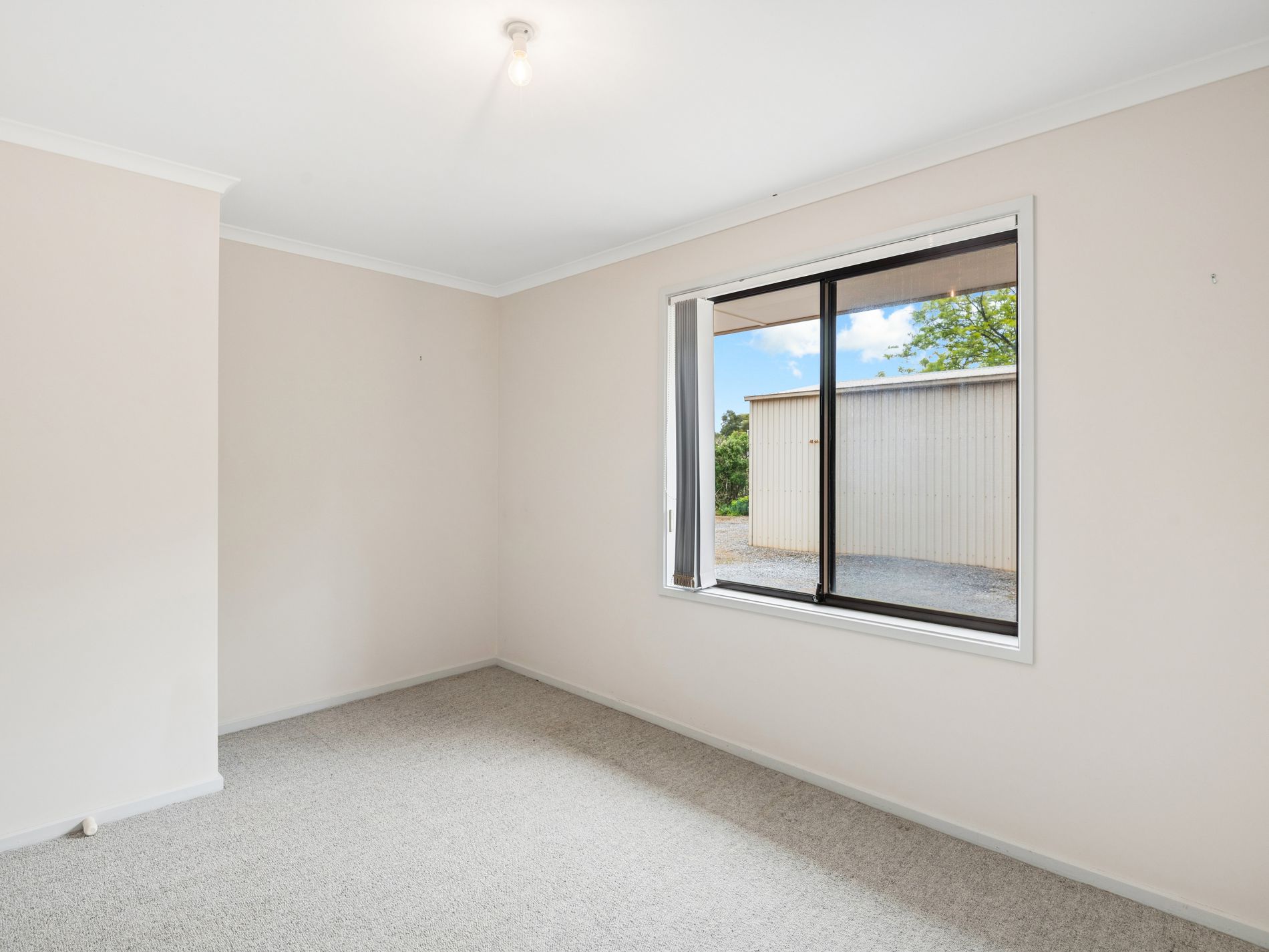 18 Brook Place, Normanville