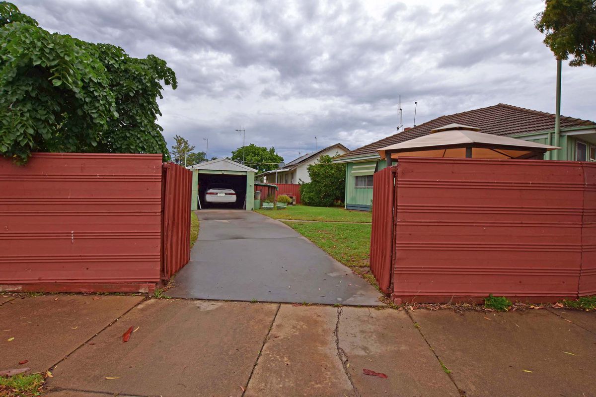 8 Lynton Crescent, Kyabram