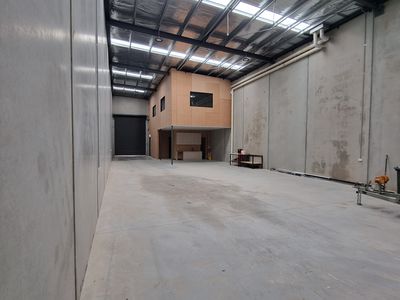 1 / 6 Literary Way, Williamstown