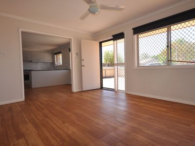 2 / 4 Haines Road, South Hedland