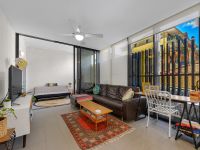 301 / 10 Trinity Street, Fortitude Valley