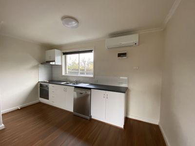 3 / 21 Hampton Parade, West Footscray