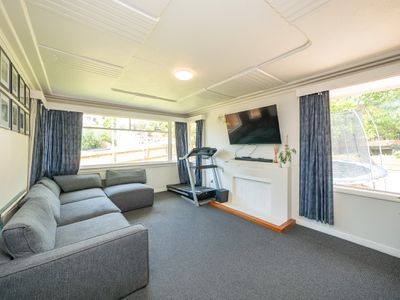 24 Hawthorn Avenue, Mornington