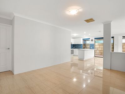 16 Brignell Gardens, Parmelia