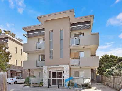 9 / 55 Cross Street, Guildford
