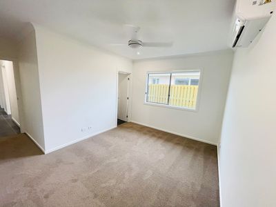 19 Roxby Place, Lilywood