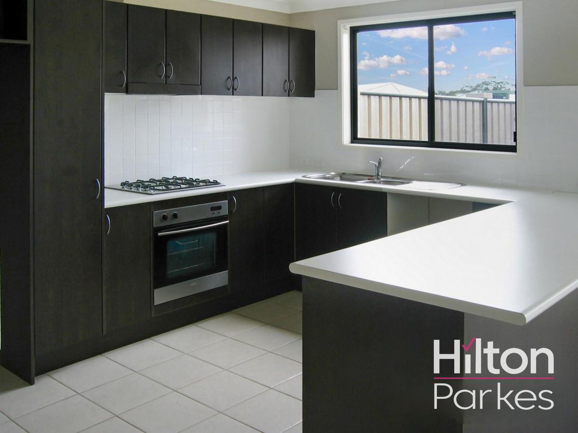 3 / 90 Parkwood Street, PLUMPTON, Plumpton - Thumbnail 3