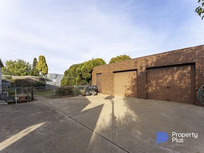 9-11 Clare Avenue, Lockington
