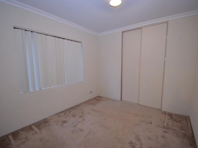 2B Clovelly Crescent, Lynwood