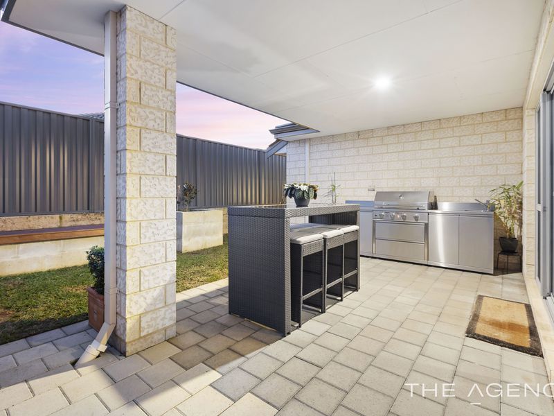 11 Crombie Way, Baldivis