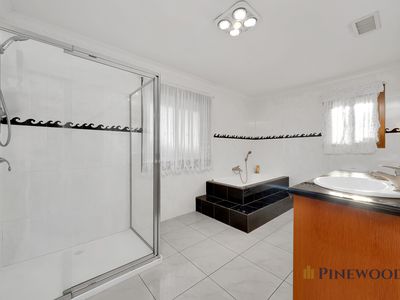 3 Wise Way, Roxburgh Park