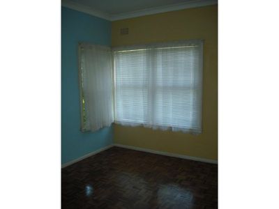 6 Stanley Street, Farmborough Heights