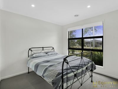 9 Gants Path, Wyndham Vale