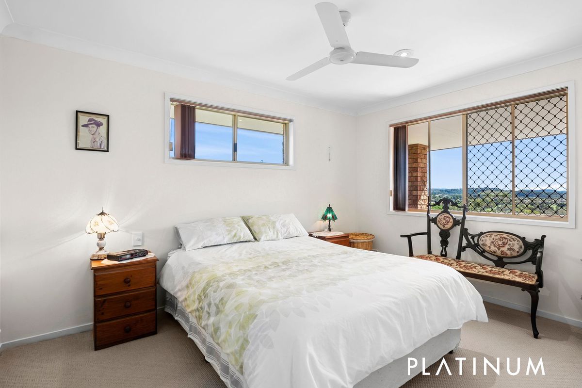 4 Biby Place, Banora Point