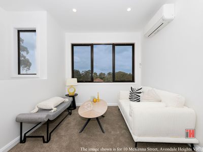 8B Norma Court, Avondale Heights