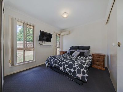 109 Torquay Crescent, Tingalpa