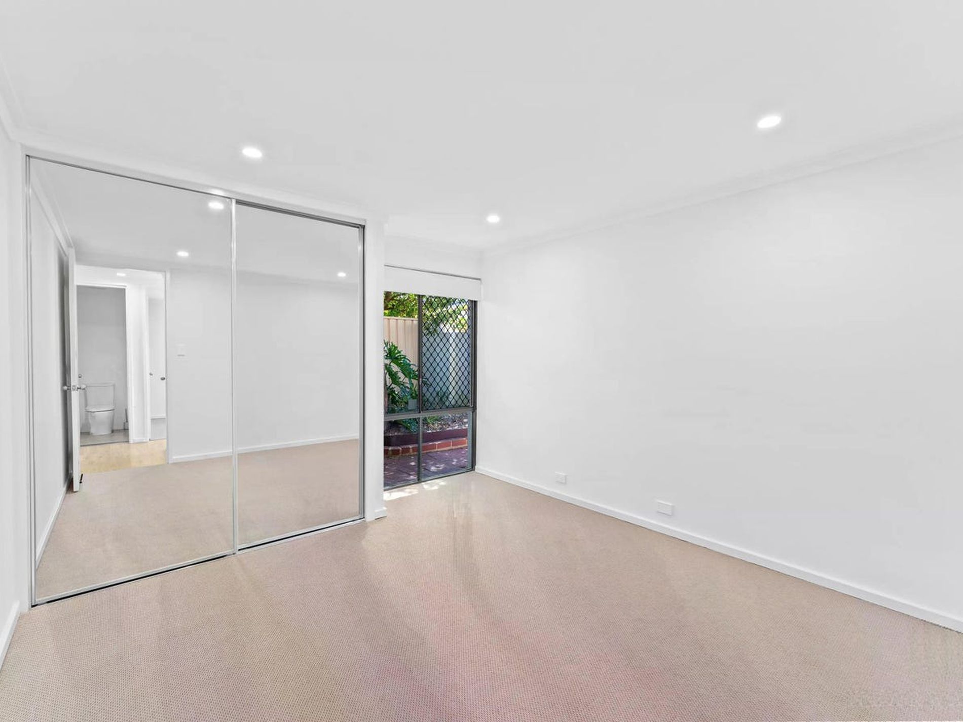 3 / 66 Gardner Street, Como