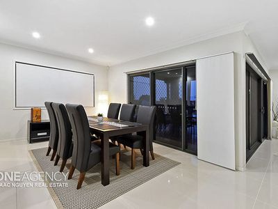 206 Gowan Rd, Sunnybank Hills