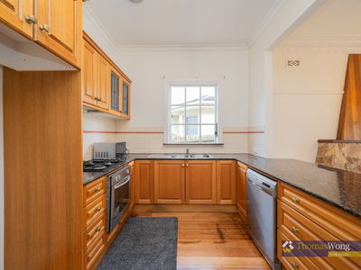 16 Audrey Crescent, Glen Iris