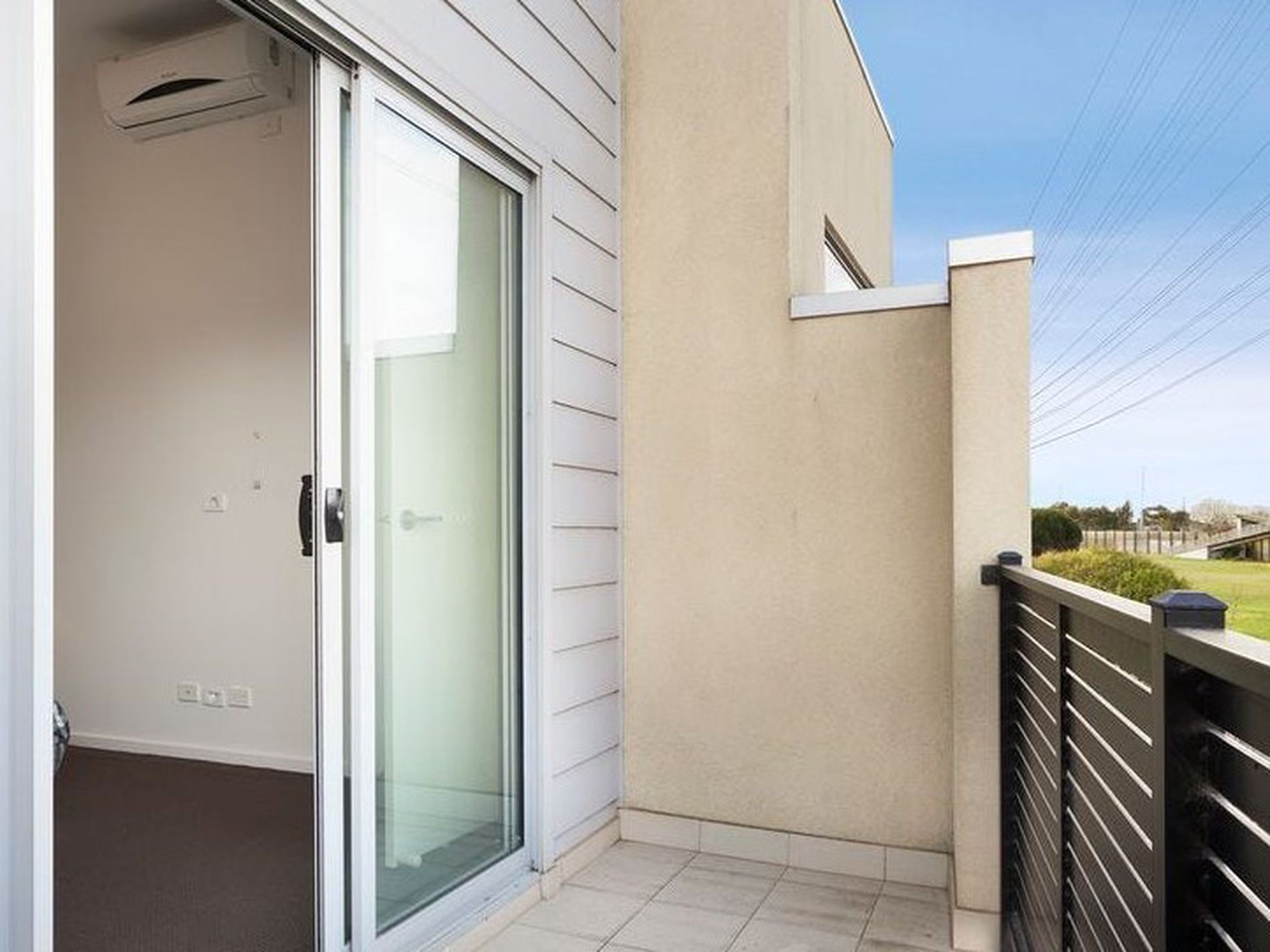 4 / 2A Lynch Road, Brooklyn