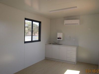 30 Percy Road, Broadwood