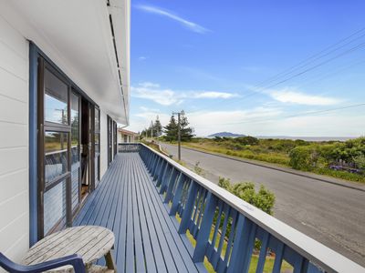 2A Marine Parade, Otaki Beach