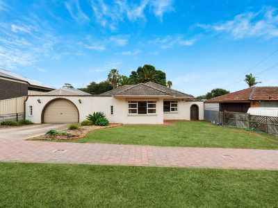 56 Silkes Road, Paradise