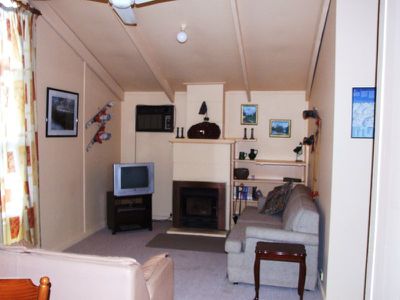 21 Freeburgh Avenue, Mount Beauty