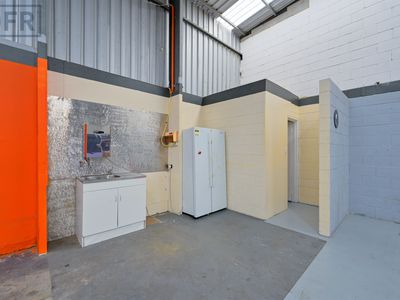 10 Crompton Road, Rockingham