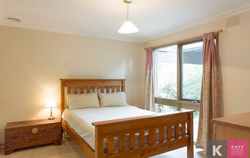 6 Lenne Road, Beaconsfield Upper
