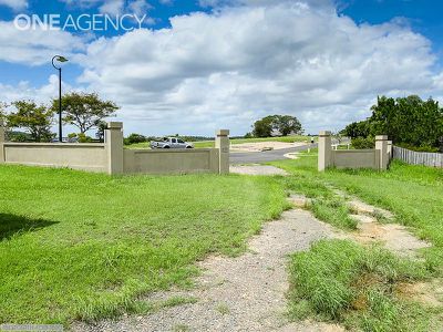 12-14 Swain Court, Craignish