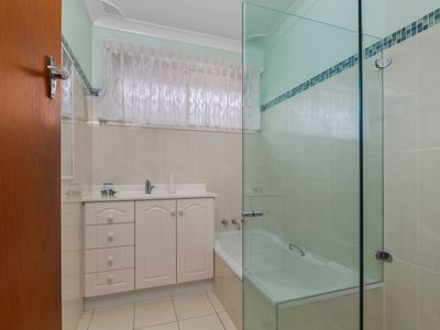 5 Kimian Avenue, Waratah West