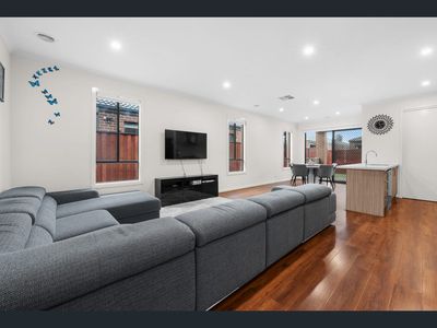 9 Onoway Approach, Mickleham