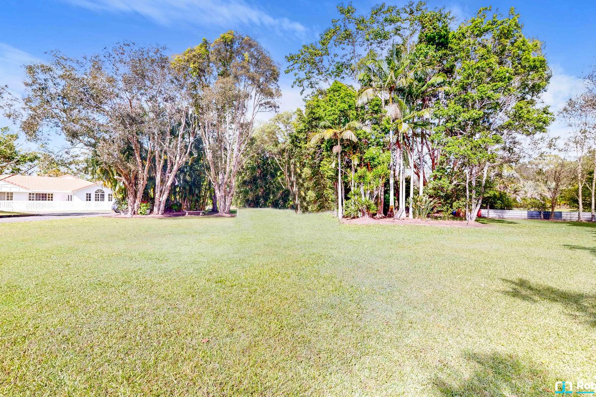 32 Green Gate Road, Cooroibah