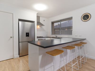 11 AUBURN WAY, Baldivis