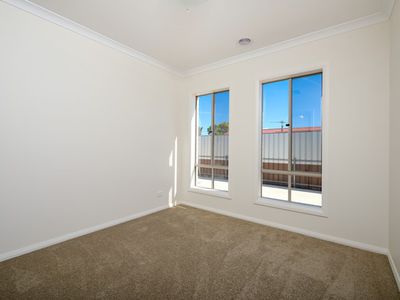 2 / 39 AWBURN STREET, Wodonga
