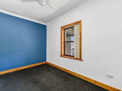 6 Brooks Street, Millicent