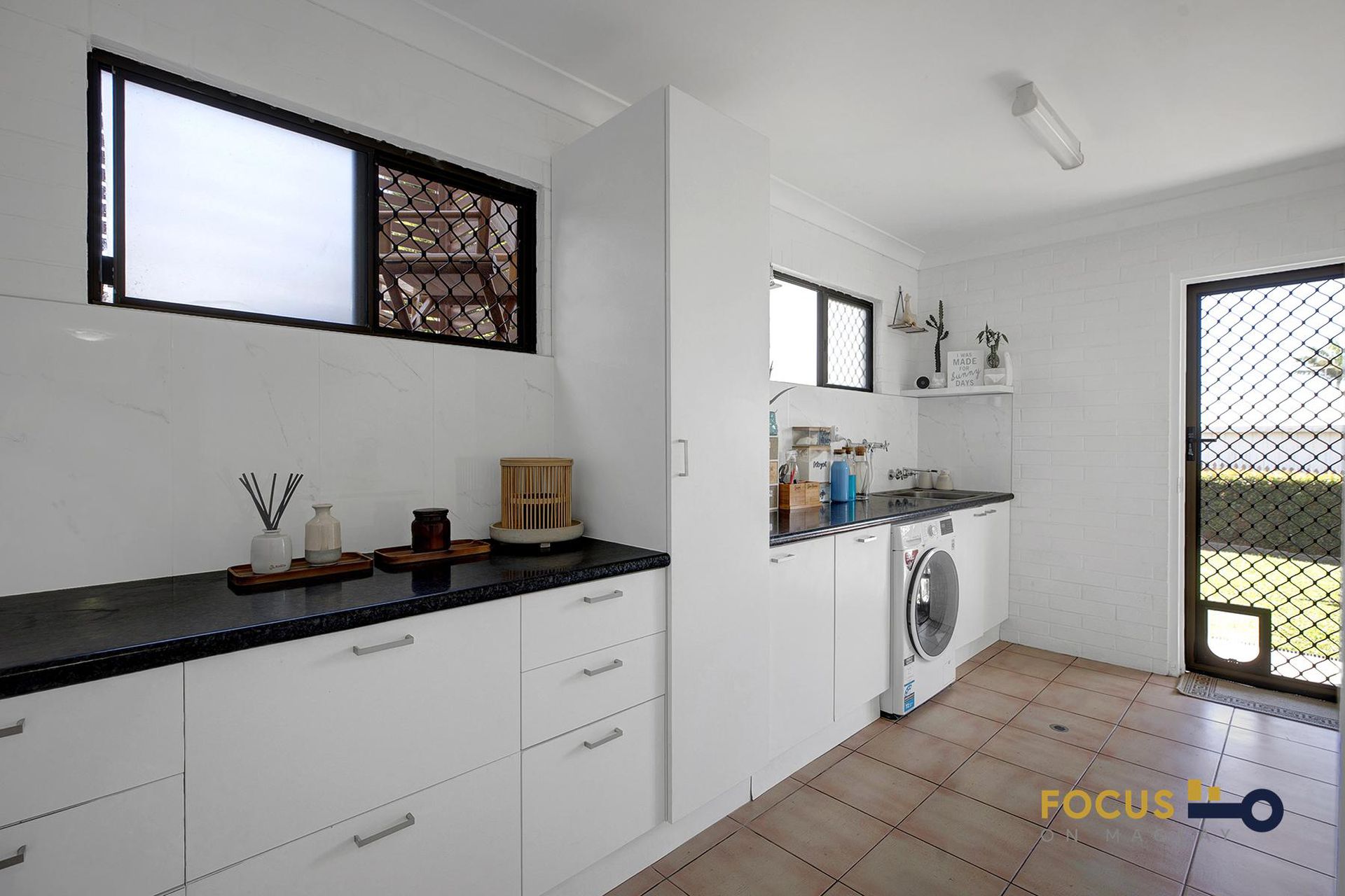 4 Campbell St, Campwin Beach
