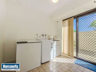 121 Lagoon Drive, Yanchep