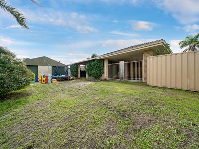 2 Beech Court, South Lake