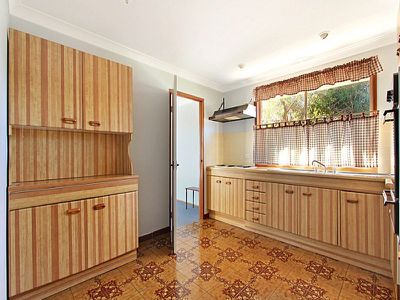 7 Moras Place, Lake Illawarra