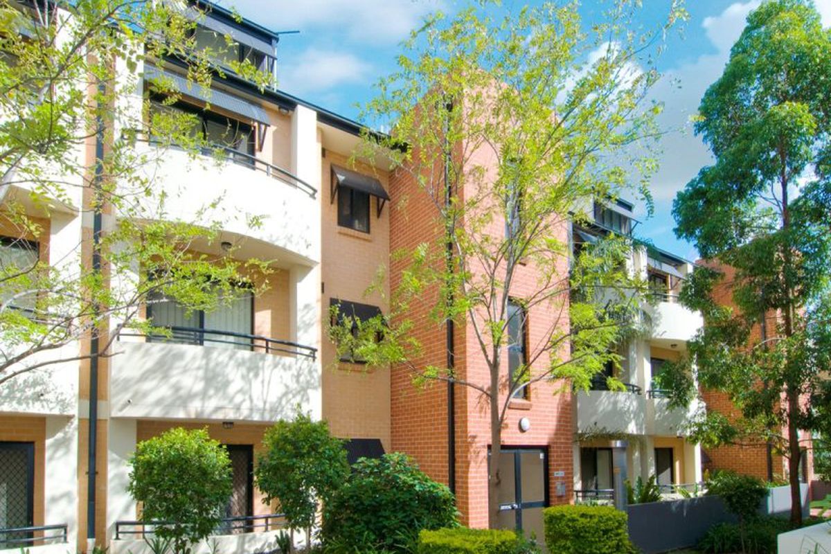 36 / 19 Eastbourne Road, Homebush West