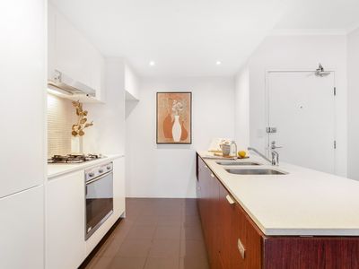 72 / 2 Levy Walk, Zetland
