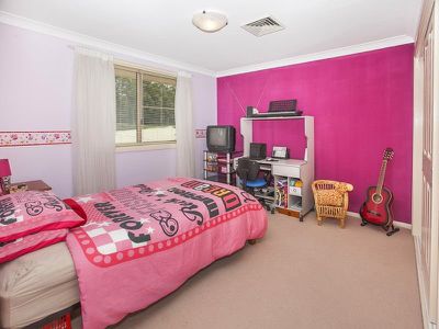 5 Grovewood Court, Horsley