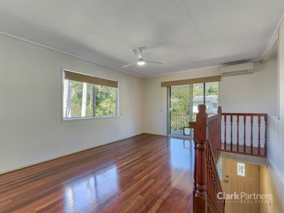 16 Valiant Crescent, Strathpine