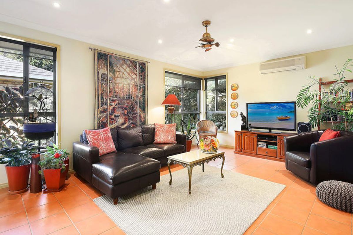 5 Bannister Drive, Erina